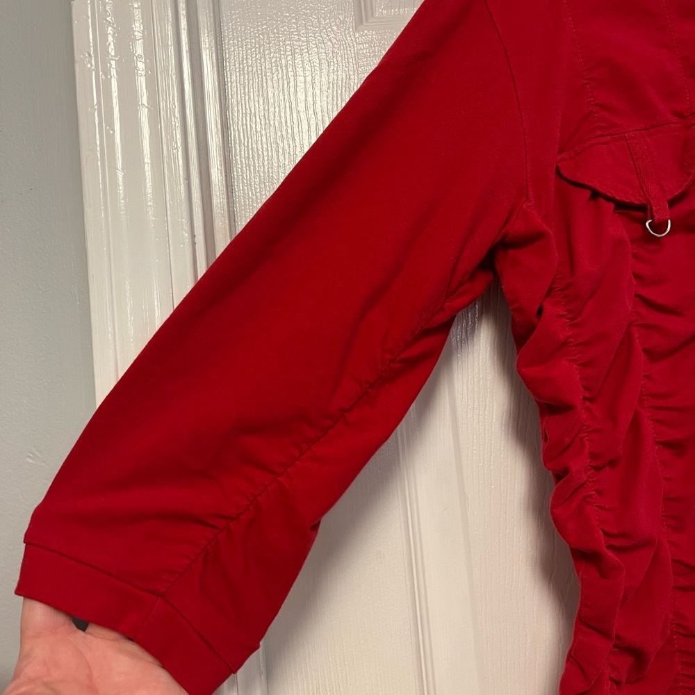Red Rouched Hoodie - Picture 2 of 6